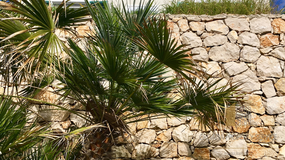 Luxusvilla erste Reihe am Meer &ndash; Ko&scaron;ljun &vert; Privater Pool &vert; Meerblick