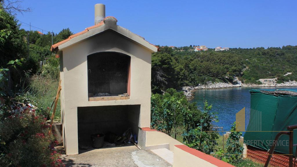 Apartmanska hi&scaron;a prvi vrsti ob pla&zcaron;i - Savar Dugi otok&excl;