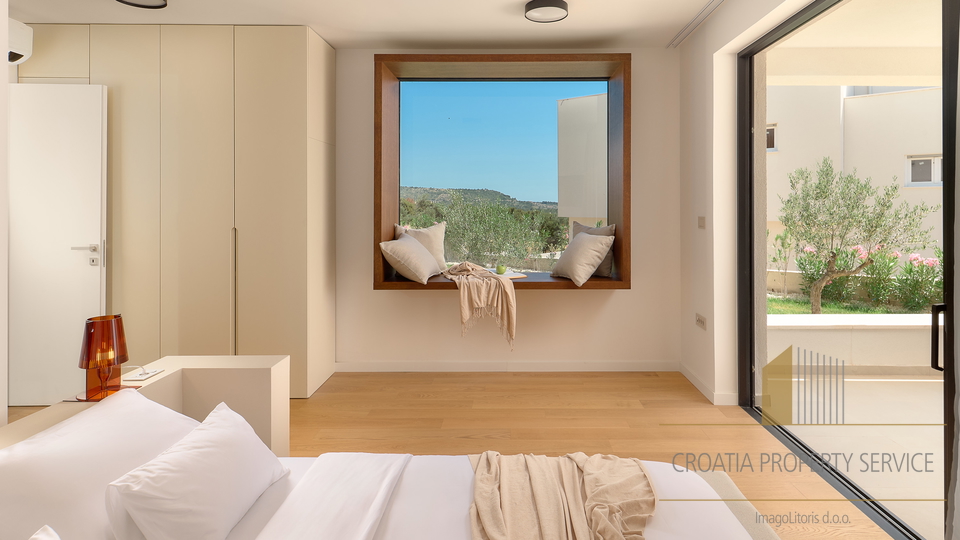 Exklusive moderne Villa mit Panoramablick auf das Meer – Primošten!