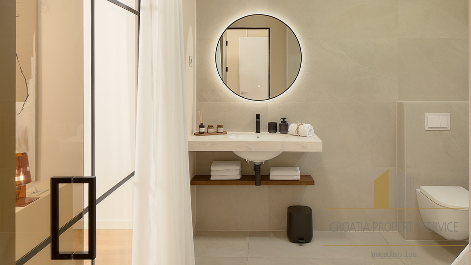 Exklusive moderne Villa mit Panoramablick auf das Meer – Primošten!