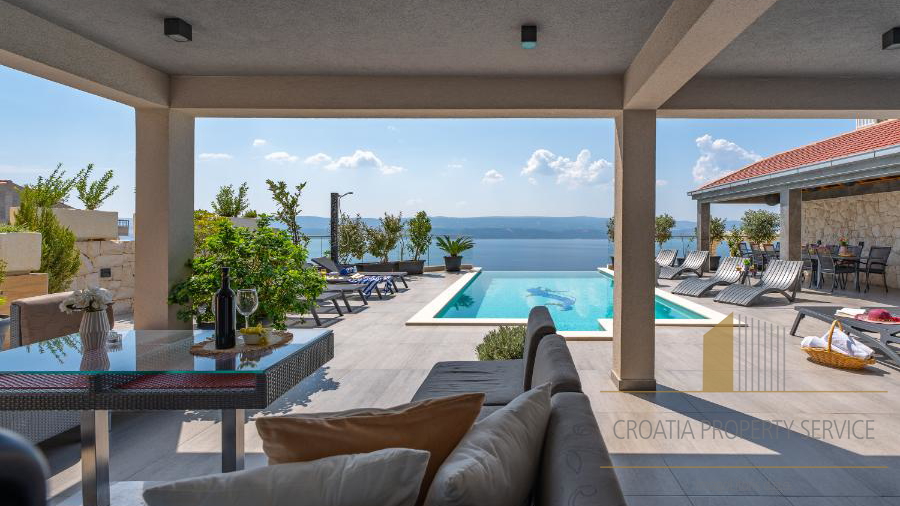 Exclusive villa with panoramic sea view and infinity pool - Omiš!