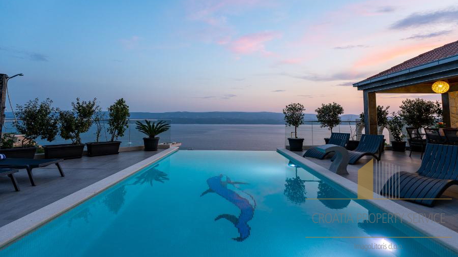 Exclusive villa with panoramic sea view and infinity pool - Omiš!