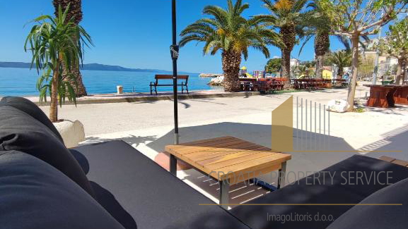 Exklusive Steinvilla in erster Meereslinie an der Makarska Riviera!