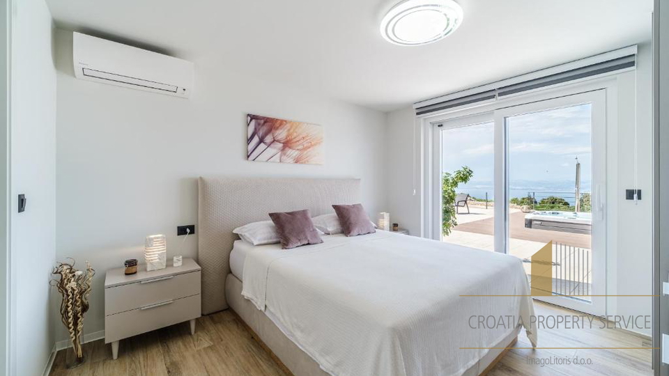 Luxury villa with infinity pool and panoramic sea view – Brač Island!