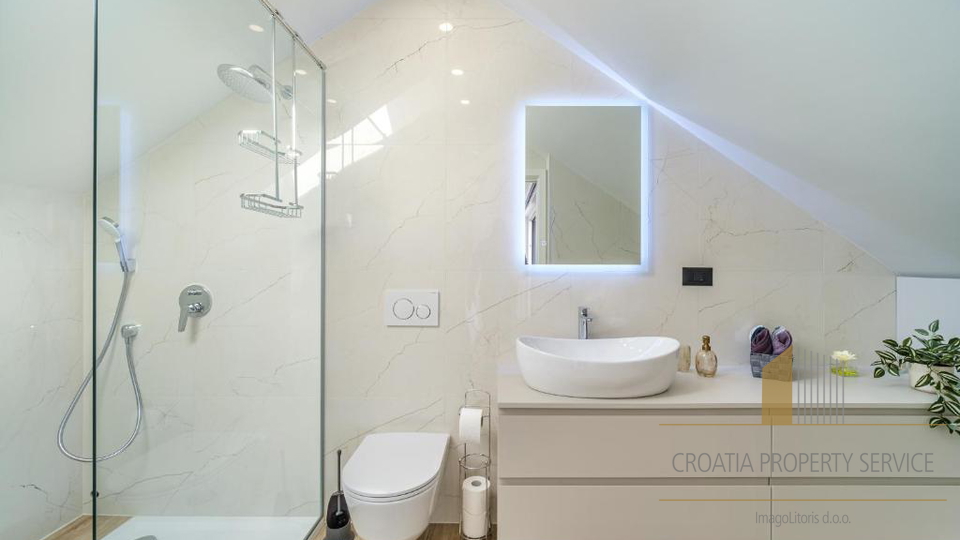 Luxury villa with infinity pool and panoramic sea view – Brač Island!