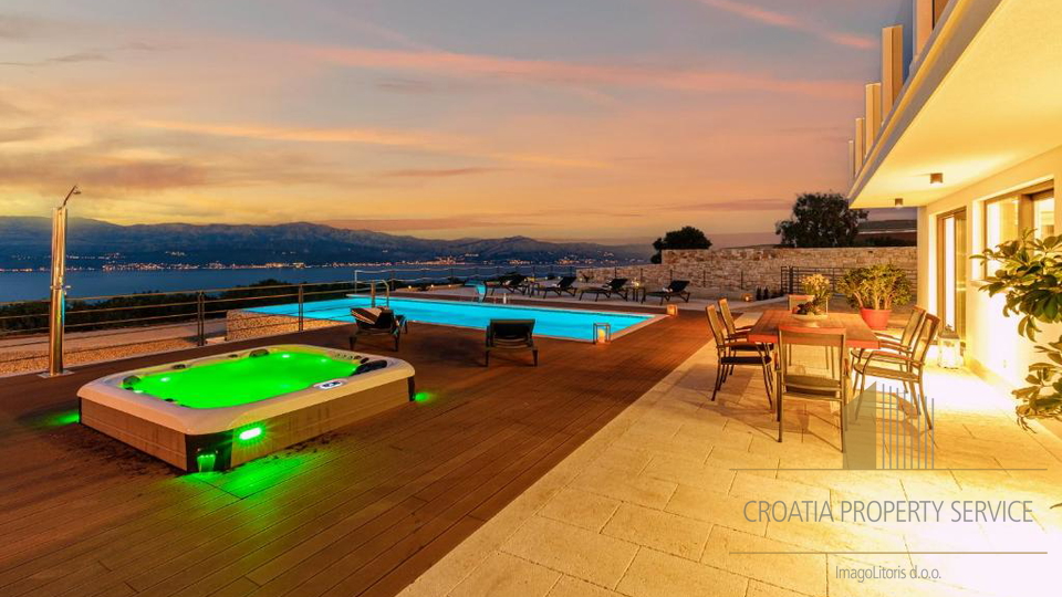 Luxury villa with infinity pool and panoramic sea view – Brač Island!