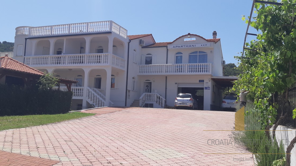 House, 626 m2, For Sale, Trogir - Čiovo