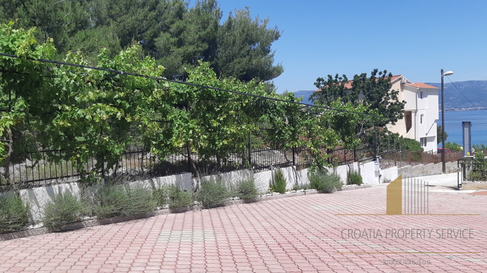 House, 626 m2, For Sale, Trogir - Čiovo