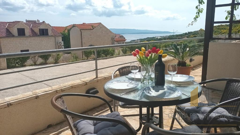 Predivna apartmanska vila 400 m od centra mjesta – Bol,  Brač!