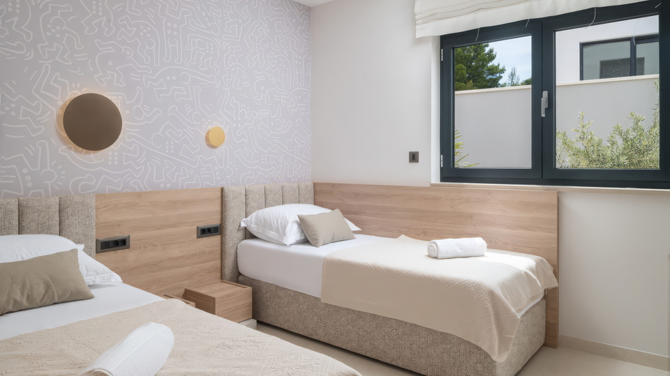 Luxury villa with panoramic sea views near Split&excl;