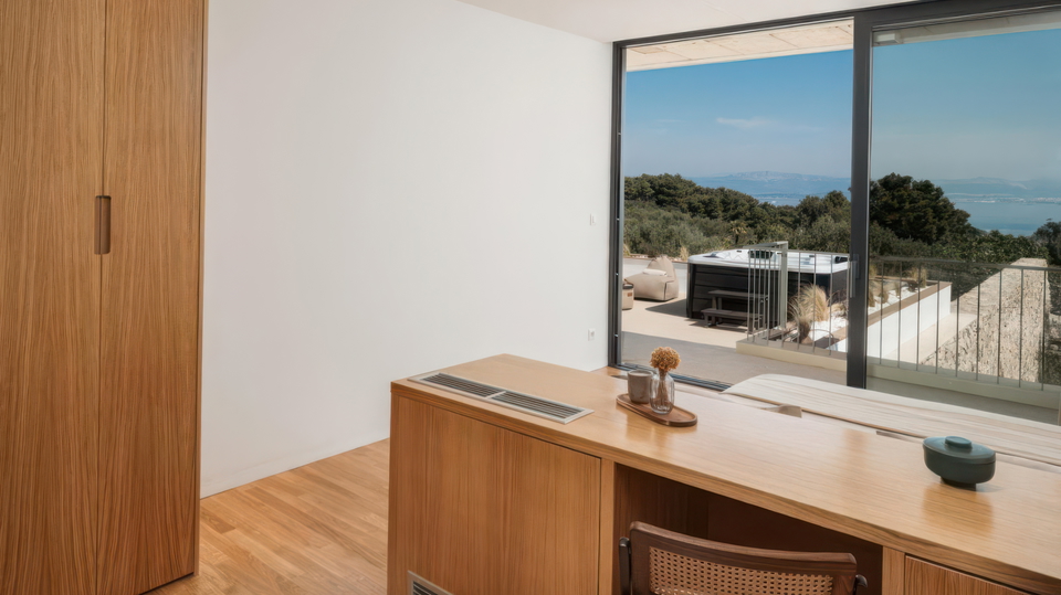 Wundersch&ouml;ne luxuri&ouml;se Villa mit Meerblick auf der Insel &Scaron;olta&excl;