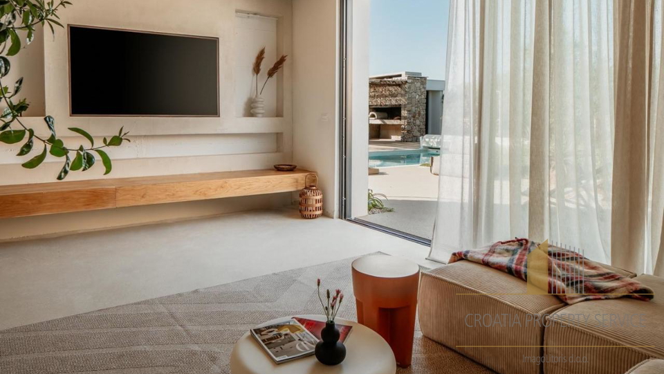 Meravigliosa villa di lusso con vista mare sull'isola di Šolta!