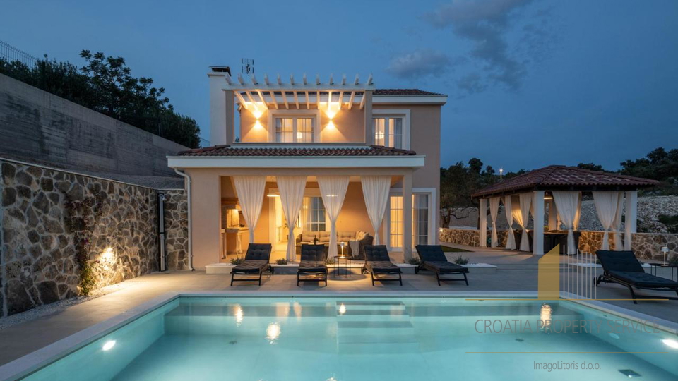 Luxuriöse Villa mit Panoramablick auf das Meer und unberührte Natur in der Umgebung von Rogoznica!