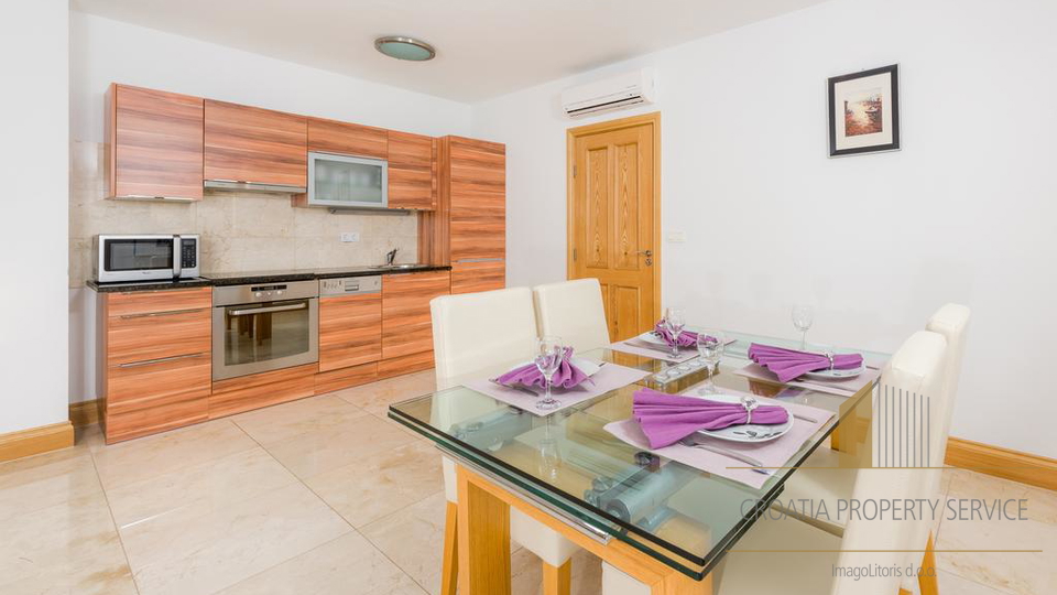 Stanovanje, 62 m2, Prodaja, Milna
