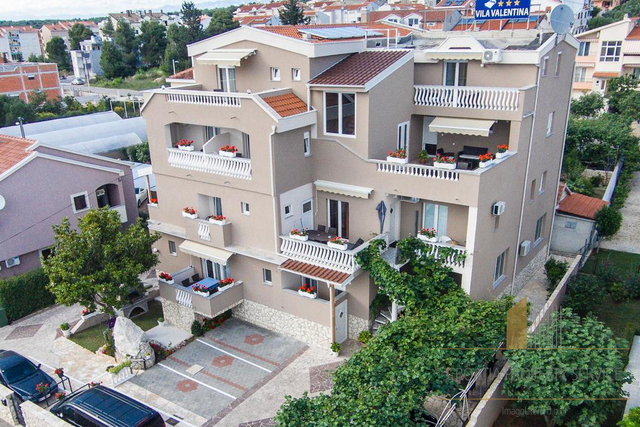 Hotel, 1200 m2, Prodaja, Zadar