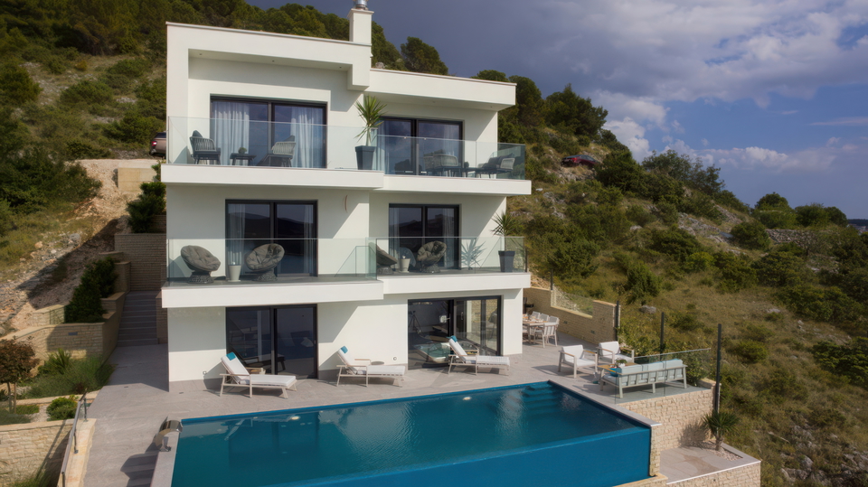 &Ncy;&ocy;&vcy;&acy;&yacy; &rcy;&ocy;&scy;&kcy;&ocy;&shcy;&ncy;&acy;&yacy; &vcy;&icy;&lcy;&lcy;&acy; &scy; &pcy;&acy;&ncy;&ocy;&rcy;&acy;&mcy;&ncy;&ycy;&mcy; &vcy;&icy;&dcy;&ocy;&mcy; &ncy;&acy; &mcy;&ocy;&rcy;&iecy; &ndash; &zhcy;&iecy;&mcy;&chcy;&ucy;&zhcy;&icy;&ncy;&acy; &rcy;&yacy;&dcy;&ocy;&mcy; &scy; &Rcy;&ocy;&gcy;&ocy;&zcy;&ncy;&icy;&tscy;&iecy;&jcy;&excl;