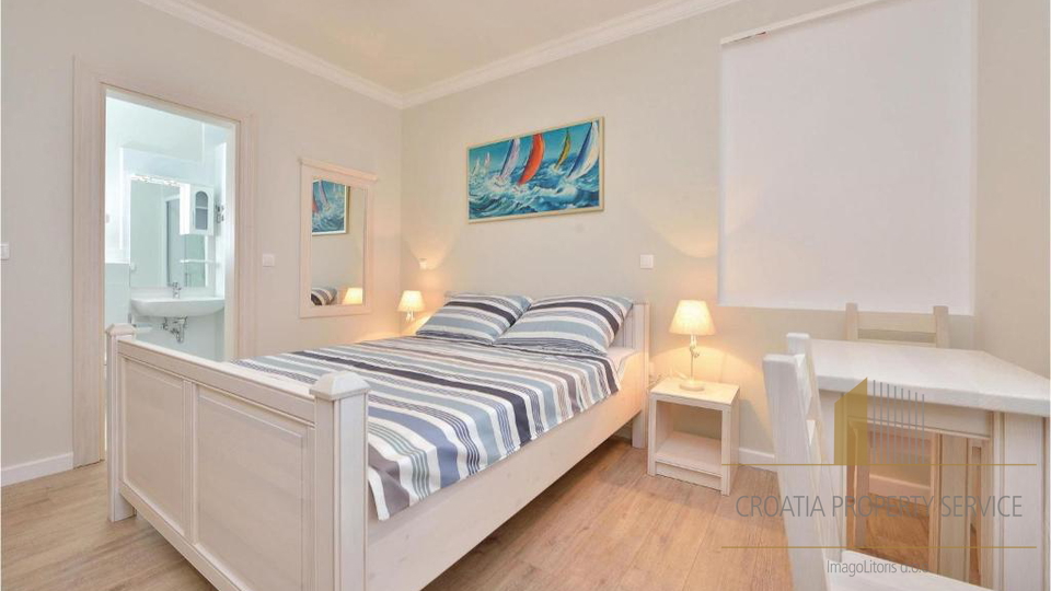 Luxusvilla erste Reihe am Meer &ndash; Ko&scaron;ljun &vert; Privater Pool &vert; Meerblick