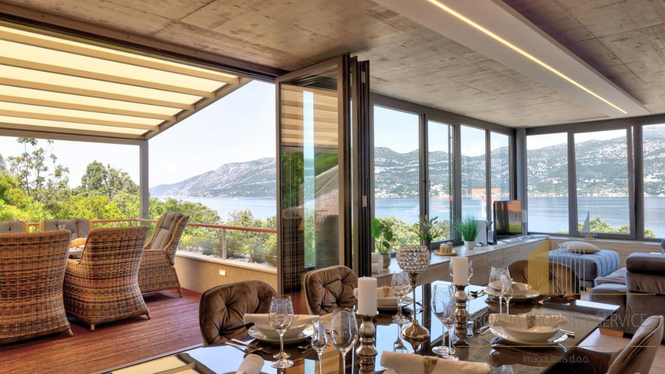 Zwei luxuriöse Villen von außergewöhnlichem Design mit herrlichem Blick auf das Meer – die Insel Korčula!