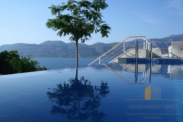 Dvije luksuzne vile izuzetnog dizajna s predivnim pogledom na more - otok Korčula!