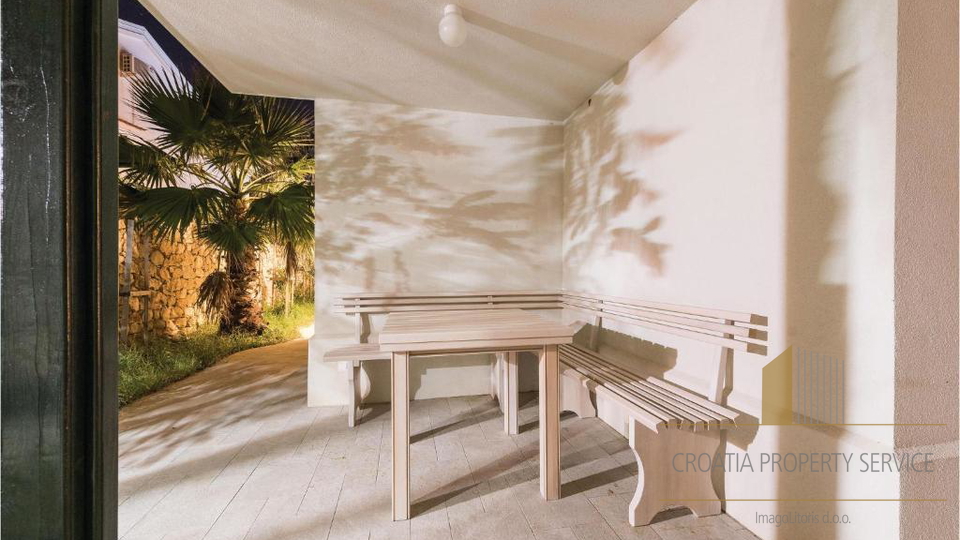 Luxusvilla erste Reihe am Meer &ndash; Ko&scaron;ljun &vert; Privater Pool &vert; Meerblick