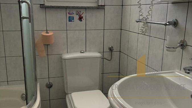 Beautiful apartment house first row to the sea – Sv. Filip i Jakov