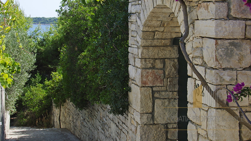 GORGEOUS VILLA IN THE NOVA BAY ON THE ISLAND OF KORČULA