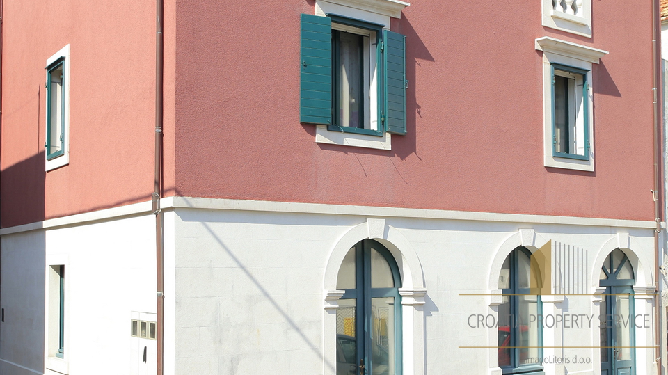 BEAUTIFUL HOUSE IN THE CENTRE OF VELA LUKA, ON THE ISLAND OF KORČULA