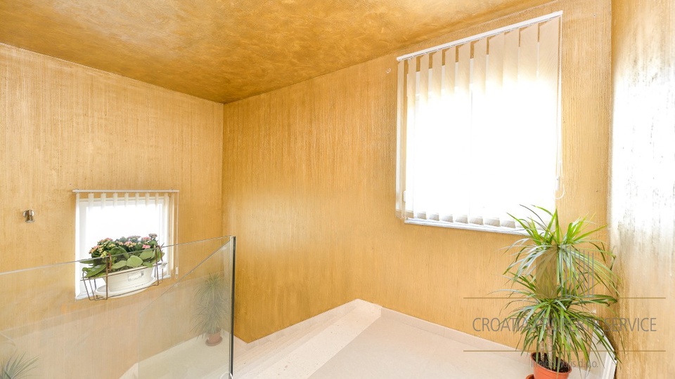 House, 390 m2, For Sale, Nin - Zaton