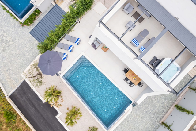 Luxury villa with panoramic sea views near Split!