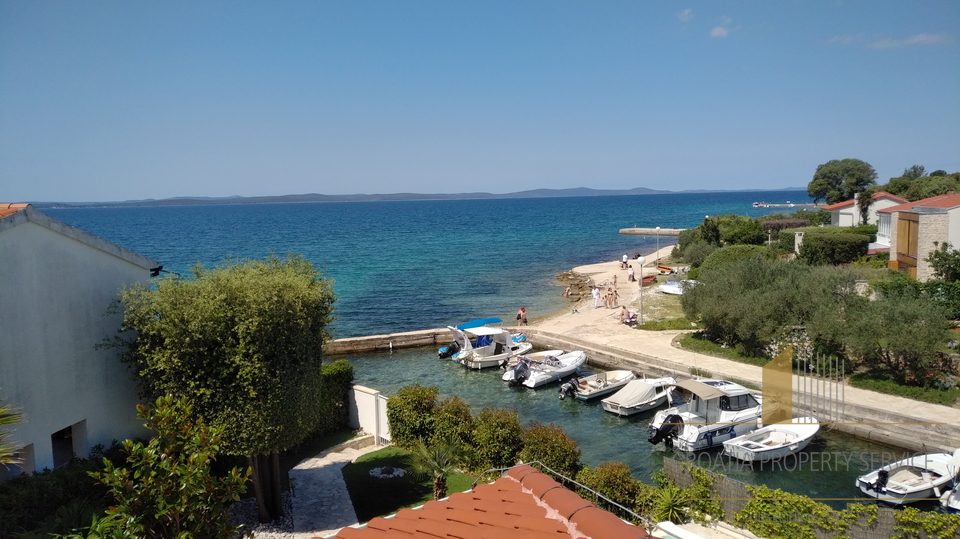 House, 300 m2, For Sale, Zadar-okolica - Petrčane