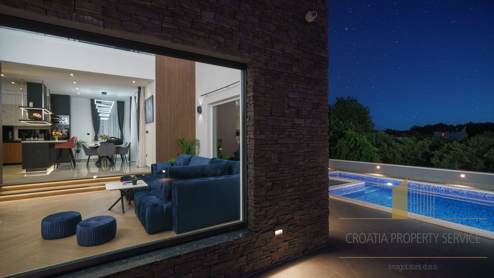 Beautiful luxury villa in Tribunj, not far from the sea!