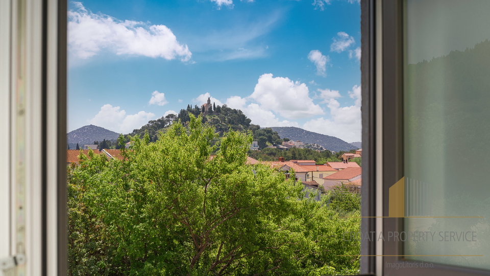 Beautiful luxury villa in Tribunj, not far from the sea!