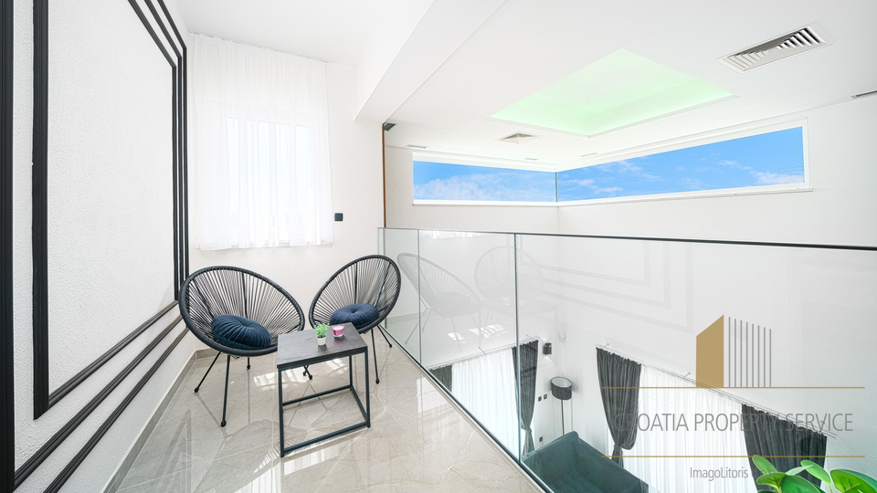 Beautiful luxury villa in Tribunj, not far from the sea!