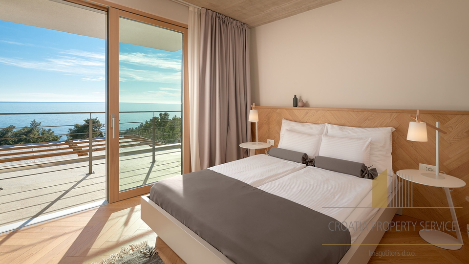 Elegant luxury villa 150 meters from the beach on the island of Hvar!