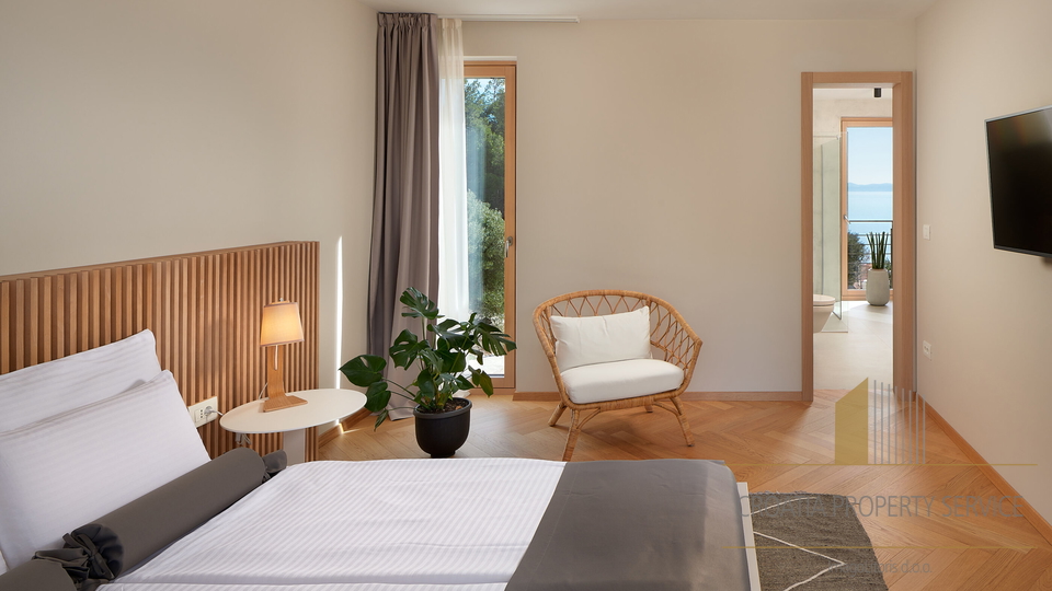 Elegant luxury villa 150 meters from the beach on the island of Hvar!