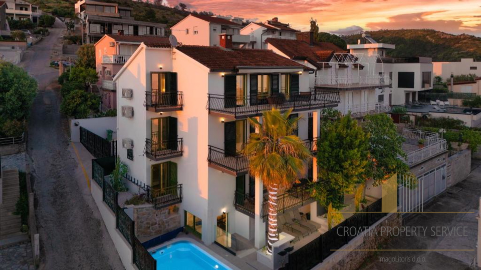 Villa di lusso con vista panoramica sul mare, piscina e centro benessere - Čiovo, Trogir!