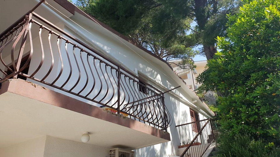 Prekrasna ku&cacute;a s panoramskim pogledom na more - Ba&scaron;ka Voda&excl;