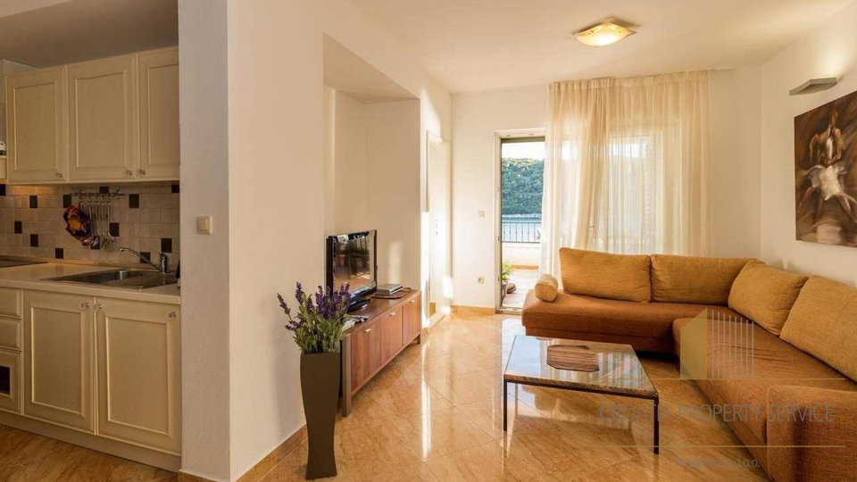 House, 530 m2, For Sale, Slivno Ravno - Klek