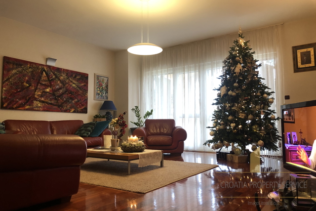 Beautiful family house with a large yard