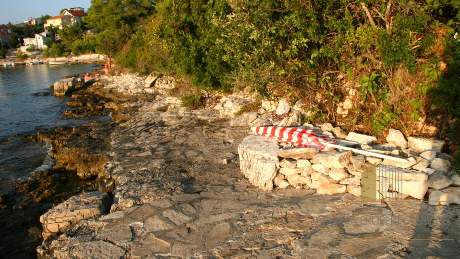 Island Šolta - first row to the sea