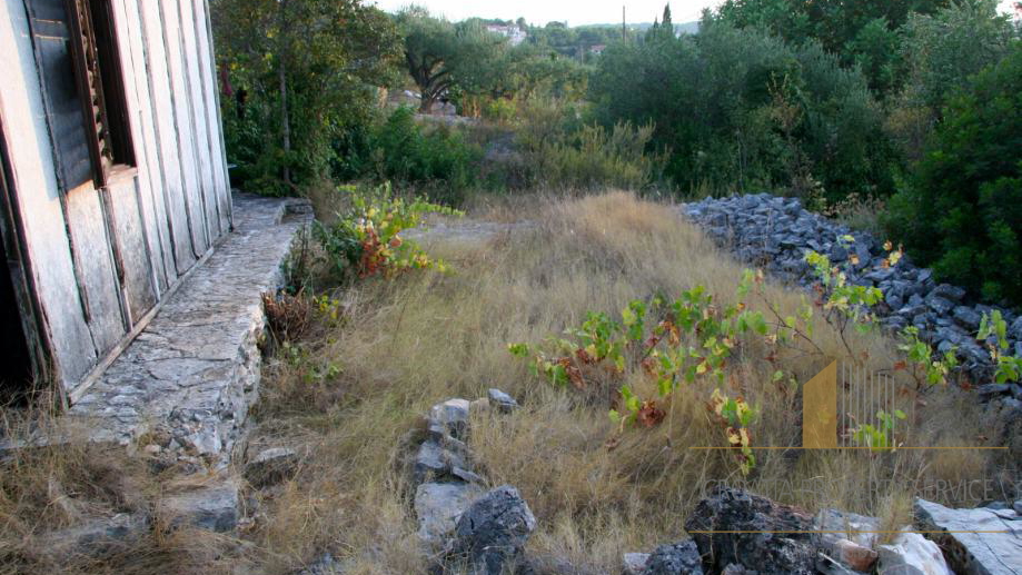 Island Šolta - first row to the sea