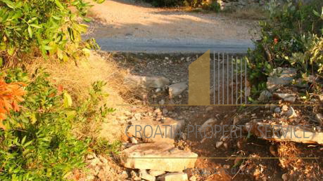 Island Šolta - first row to the sea