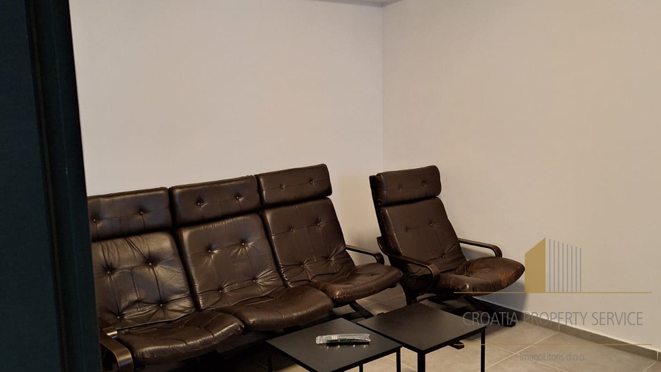 Luksuzna mediteranska vila s pogledom na more – Primošten!