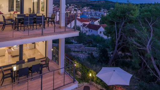 Elegantni stan u Milni na otoku Bra&ccaron;u&comma; samo 300 m od mora&excl;