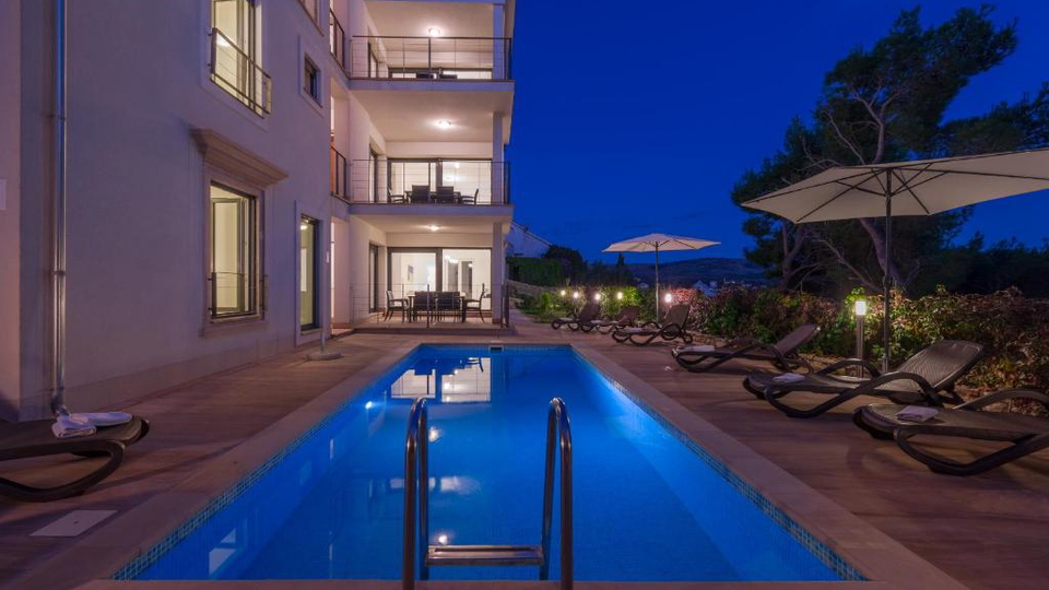 Elegantni stan u Milni na otoku Bra&ccaron;u&comma; samo 300 m od mora&excl;