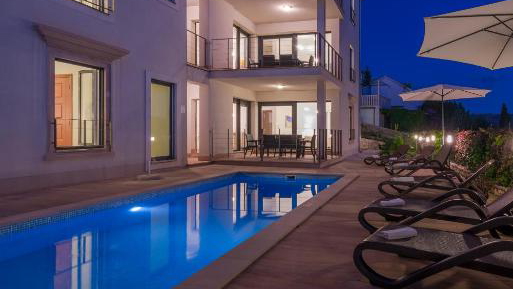 Elegantni stan u Milni na otoku Bra&ccaron;u&comma; samo 300 m od mora&excl;