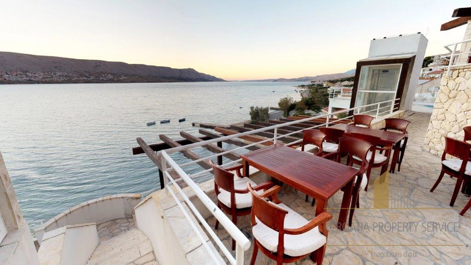 Hotel, 1500 m2, For Sale, Pag