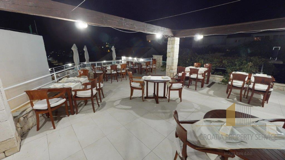 Hotel, 1500 m2, Prodaja, Pag