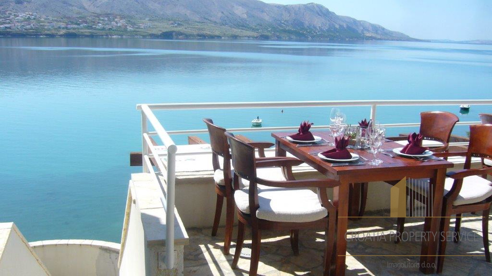 WATERFRONT HOTEL IN THE FIRST ROW TO THE SEA, ON PAG