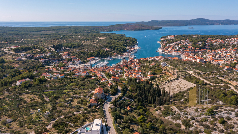 NOVA, MODERNA VILA NA OTOKU BRAČU